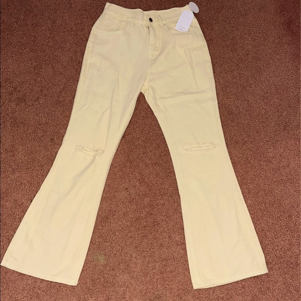 Women’s wide leg beige jeans 24” waist